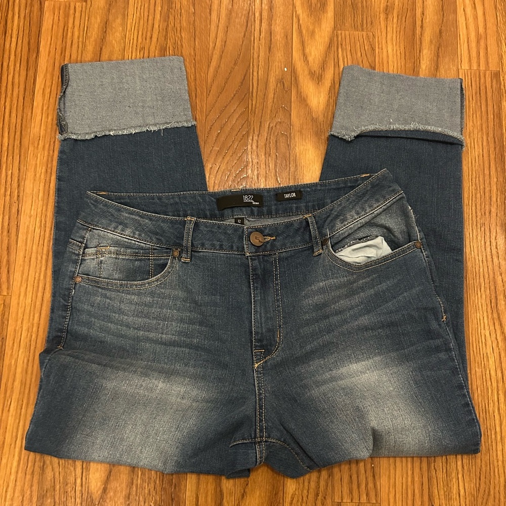 1822 Denim Taylor Jeans - Picture 2 of 4
